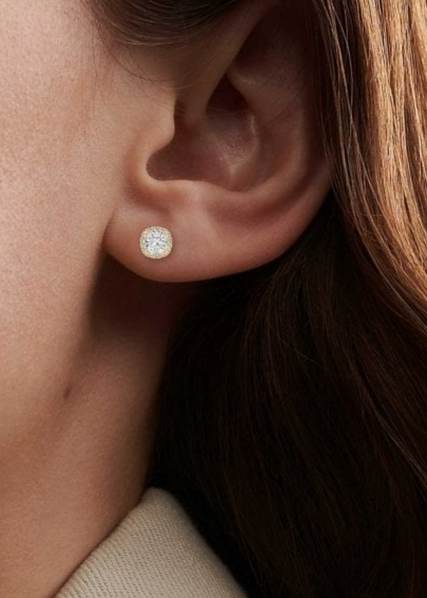 Round Stud