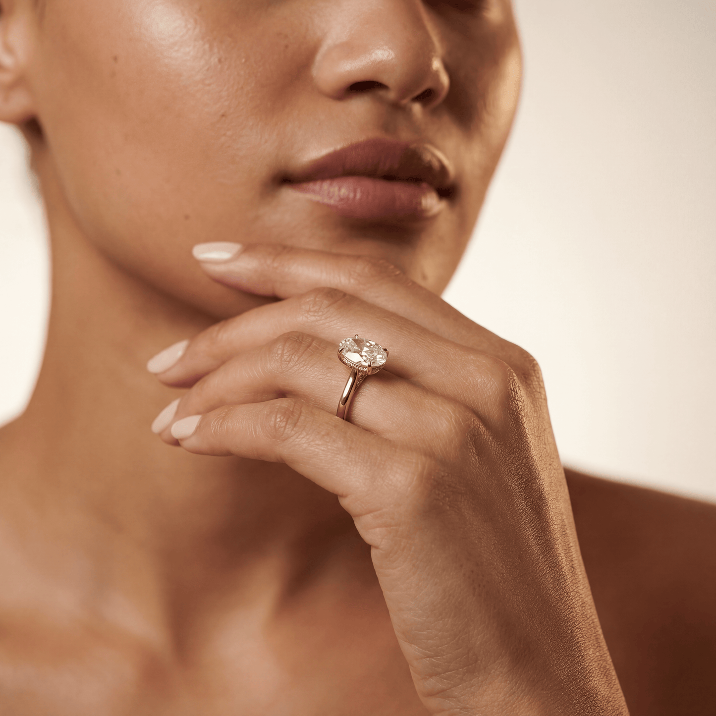 Oval Tulip Four Petal Diamond Bridge