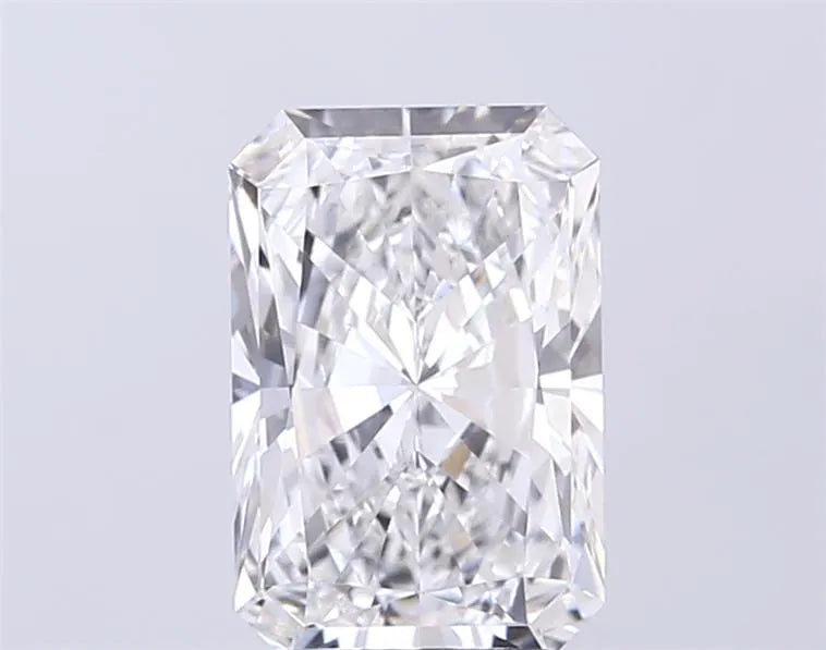0.93ct Radiant Lab Grown Diamond (Colour E, Clarity VS1, IGI Certified)