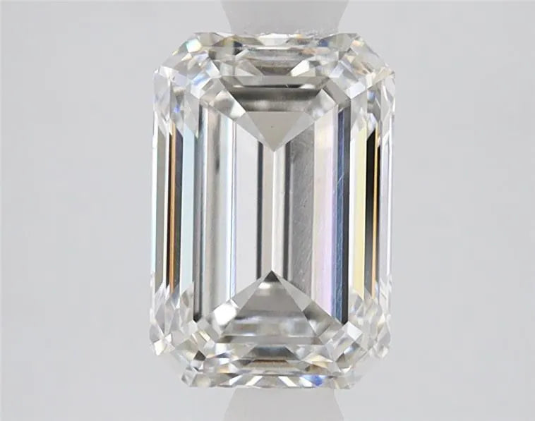 2.00ct Emerald Lab Grown Diamond (Colour G, Clarity VS1, IGI Certified)