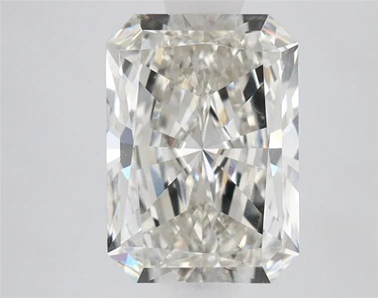 2.02ct Radiant Lab Grown Diamond (Colour H, Clarity VVS2, IGI Certified)