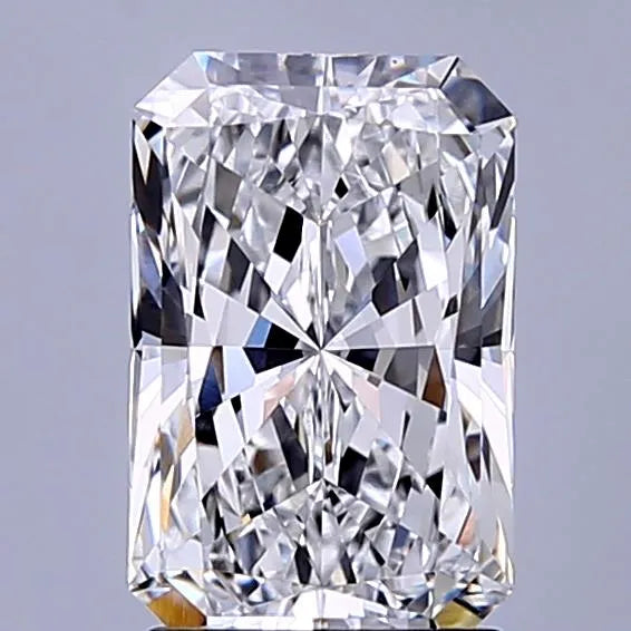 2.04ct Radiant Lab Grown Diamond (Colour D, Clarity VVS2, IGI Certified)