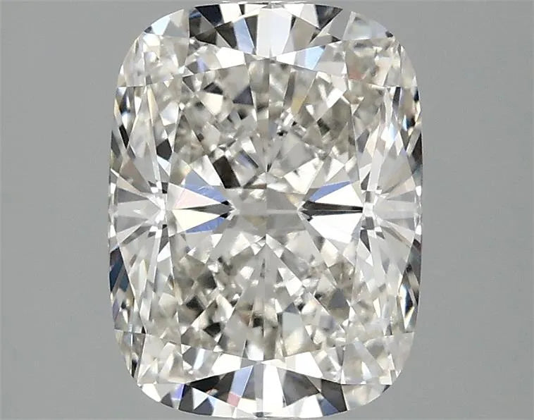 2.10ct Cushion modified Lab Grown Diamond (Colour G, Clarity VVS2, IGI Certified)
