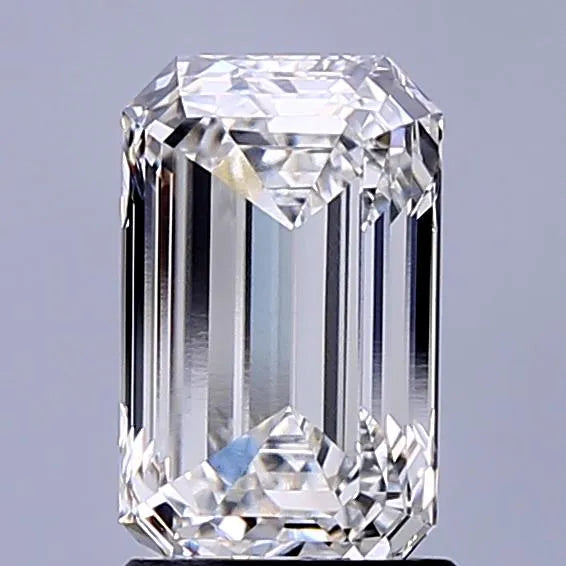2.11ct Emerald Lab Grown Diamond (Colour E, Clarity VVS1, IGI Certified)