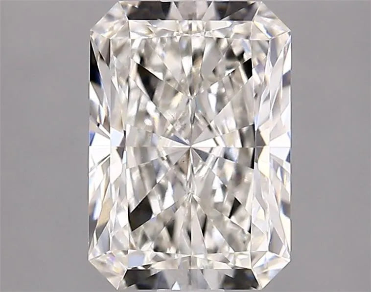 2.26ct Radiant Lab Grown Diamond (Colour G, Clarity VS1, IGI Certified)