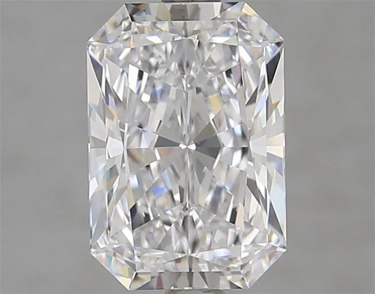 2.50ct Radiant Lab Grown Diamond (Colour D, Clarity FL, Cut EX, IGI Certified)
