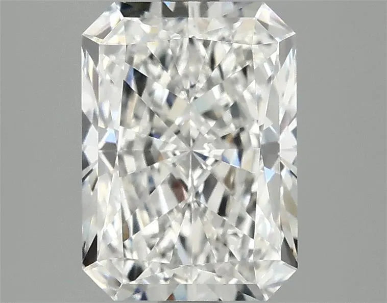 2.50ct Radiant Lab Grown Diamond (Colour F, Clarity VVS2, IGI Certified)