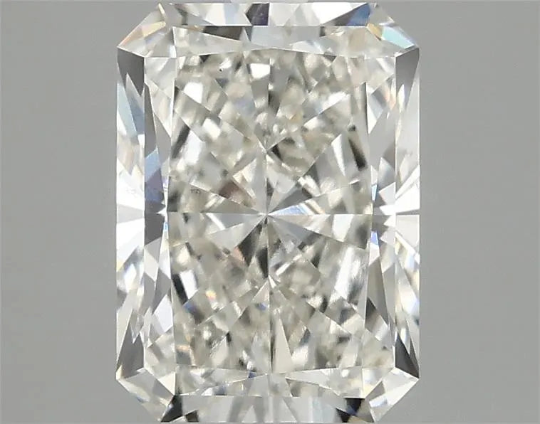 2.51ct Radiant Lab Grown Diamond (Colour H, Clarity VS1, IGI Certified)