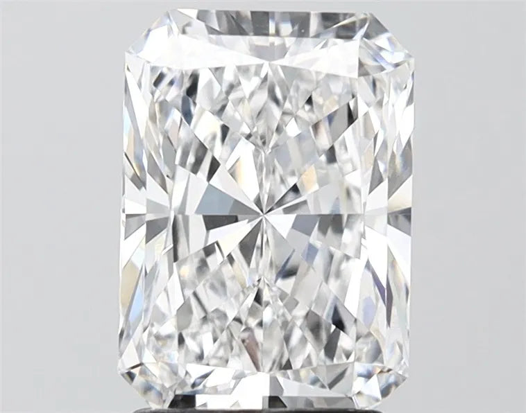 2.52ct Radiant Lab Grown Diamond (Colour D, Clarity VVS1, IGI Certified)
