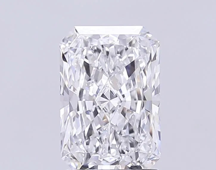 2.56ct Radiant Lab Grown Diamond (Colour E, Clarity VVS1, IGI Certified)