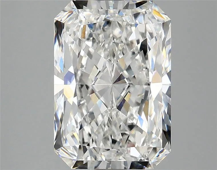 2.90ct Radiant Lab Grown Diamond (Colour E, Clarity VVS2, IGI Certified)