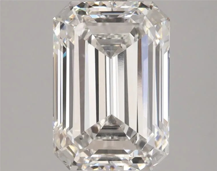 2.96ct Emerald Lab Grown Diamond (Colour F, Clarity VVS2, IGI Certified)