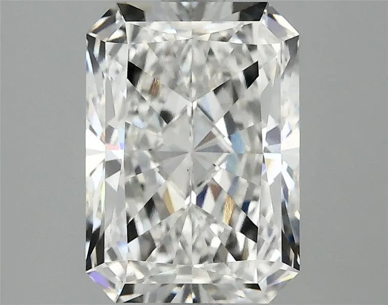 2.97ct Radiant Lab Grown Diamond (Colour F, Clarity VVS2, IGI Certified)