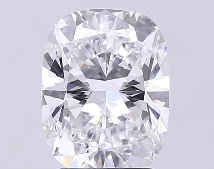 3.01ct Cushion modified Lab Grown Diamond (Colour D, Clarity VVS2, IGI Certified)