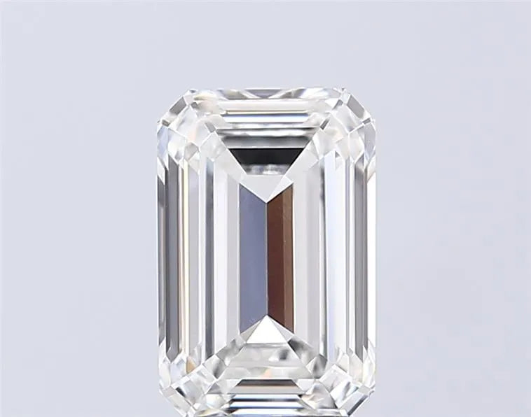 3.02ct Emerald Lab Grown Diamond (Colour F, Clarity VVS2, IGI Certified)