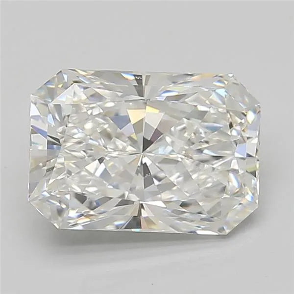 3.03ct Radiant Lab Grown Diamond (Colour E, Clarity VVS1, IGI Certified)