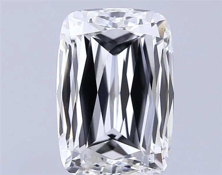 3.05ct Cushion modified Lab Grown Diamond (Colour G, Clarity VS1, IGI Certified)