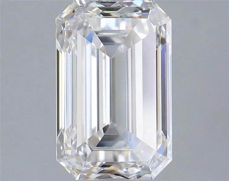 3.20ct Emerald Lab Grown Diamond (Colour E, Clarity VVS2, IGI Certified)