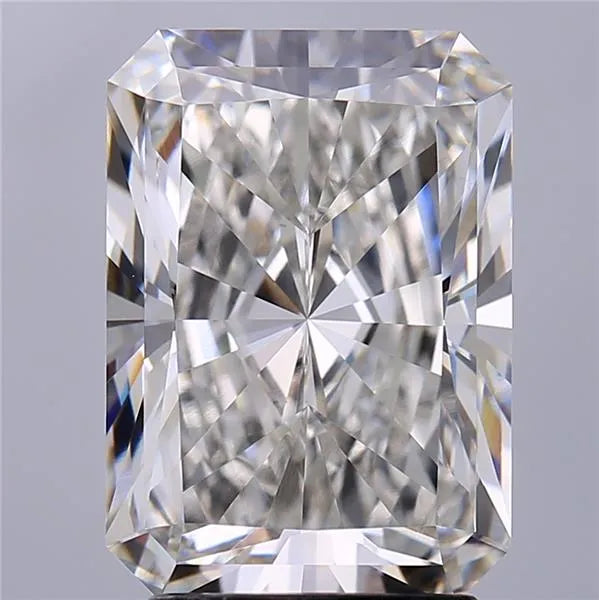 3.21ct Radiant Lab Grown Diamond (Colour F, Clarity VVS2, IGI Certified)