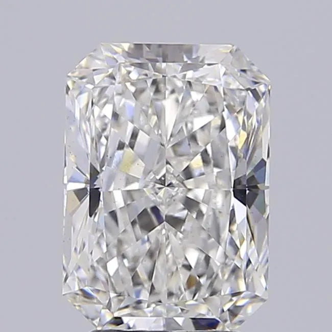 3.29ct Radiant Lab Grown Diamond (Colour E, Clarity VS2, IGI Certified)