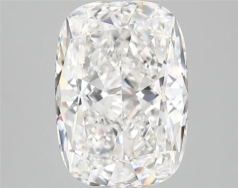 3.43ct Cushion modified Lab Grown Diamond (Colour E, Clarity VVS1, IGI Certified)