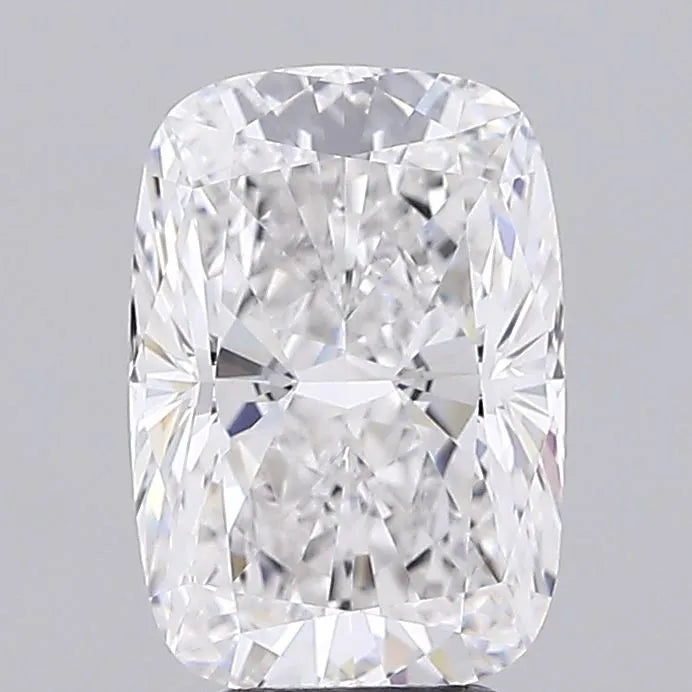 3.52ct Cushion modified Lab Grown Diamond (Colour E, Clarity VVS2, IGI Certified)
