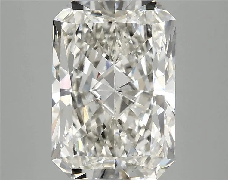 4.02ct Radiant Lab Grown Diamond (Colour H, Clarity VS1, IGI Certified)