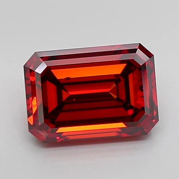 4.05ct Emerald Lab Grown Diamond (Colour Fancy Deep Orange, Clarity VS2, IGI Certified)