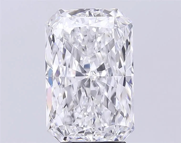 4.07ct Radiant Lab Grown Diamond (Colour D, Clarity VS1, IGI Certified)