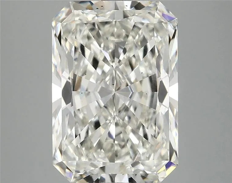 4.10ct Radiant Lab Grown Diamond (Colour H, Clarity VS2, IGI Certified)