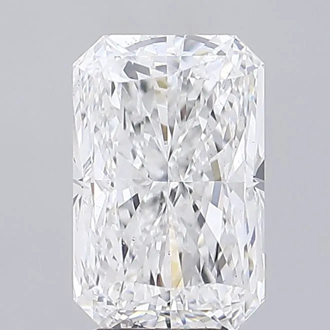 4.50ct Radiant Lab Grown Diamond (Colour E, Clarity VS2, IGI Certified)