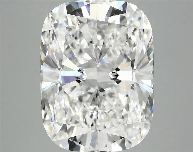 4.89ct Cushion modified Lab Grown Diamond (Colour E, Clarity VVS2, IGI Certified)