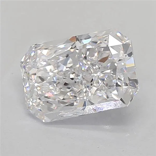 5.00ct Radiant Lab Grown Diamond (Colour D, Clarity VVS1, IGI Certified)