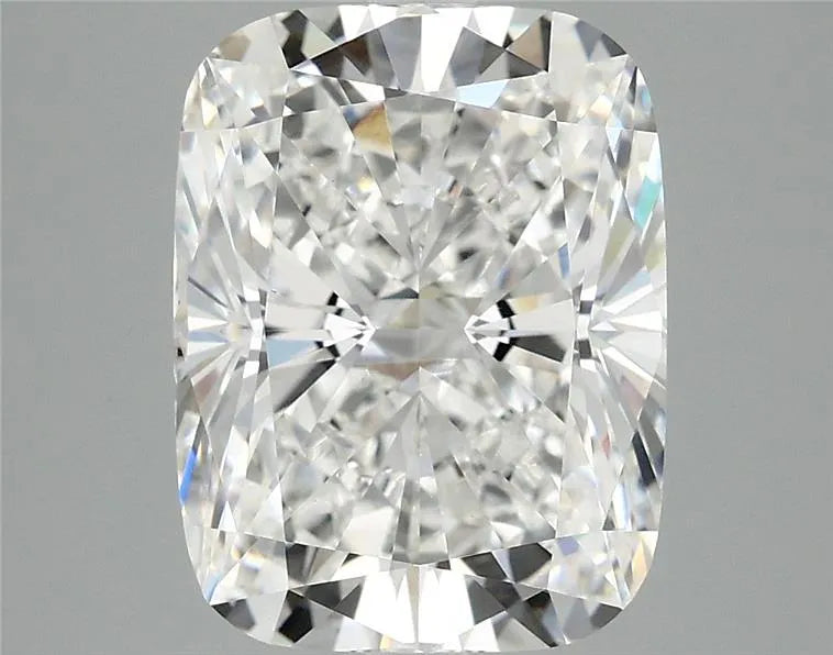 5.07ct Cushion modified Lab Grown Diamond (Colour E, Clarity VVS2, IGI Certified)