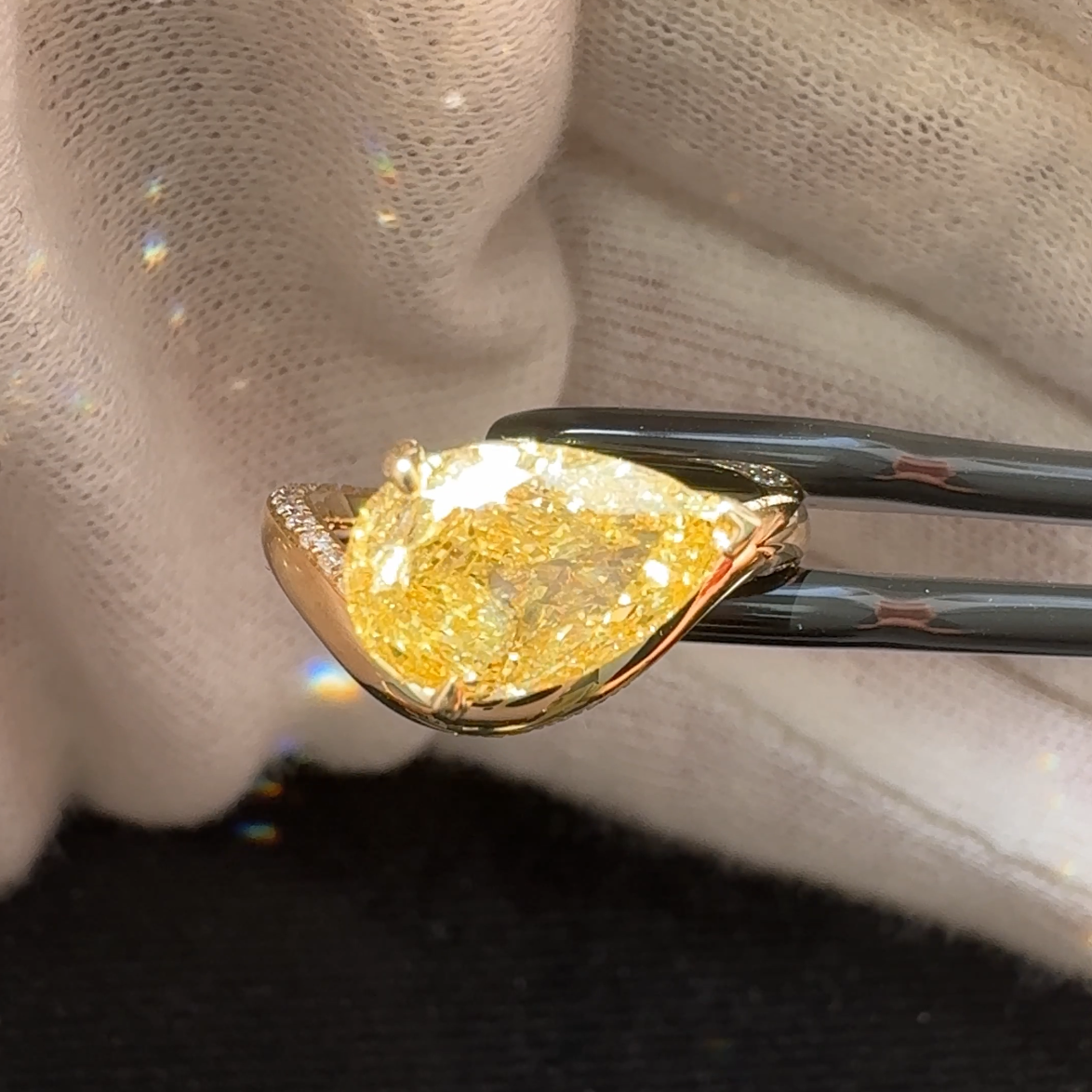 Butter yellow wavy ring lab grown diamond yellow gold unique band