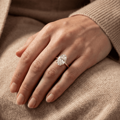 Oval Tulip Four Petal Diamond Bridge