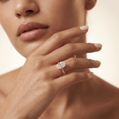 Oval Tulip Four Petal