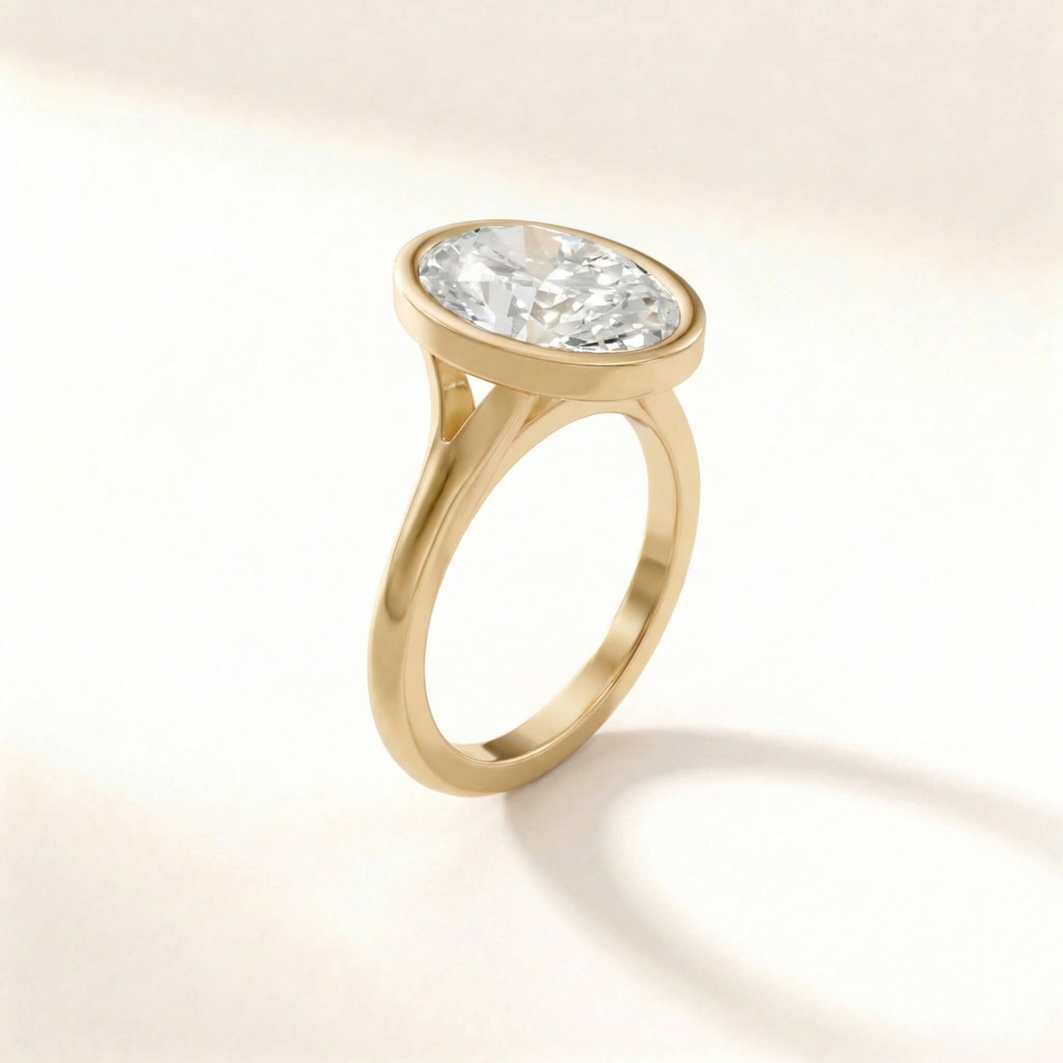 Full Bezel Split Shank