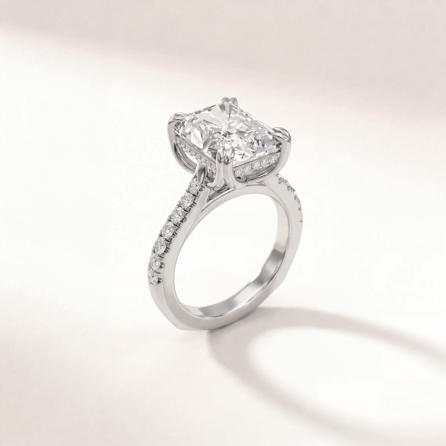 Radiant Tulip Double Claw Hidden Halo