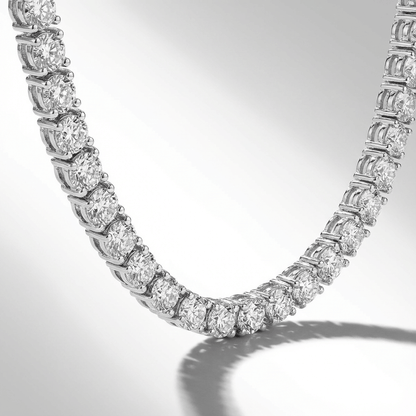 Tennis Necklace with Round Diamonds
