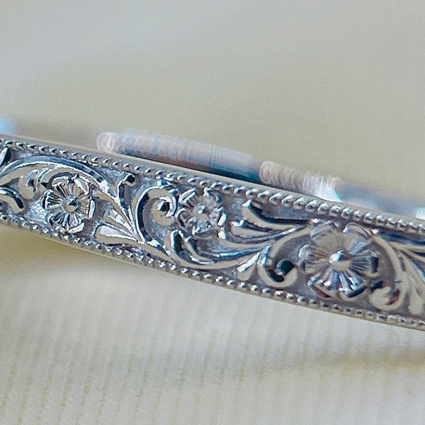 White Gold Floral Scroll engraving, on the band