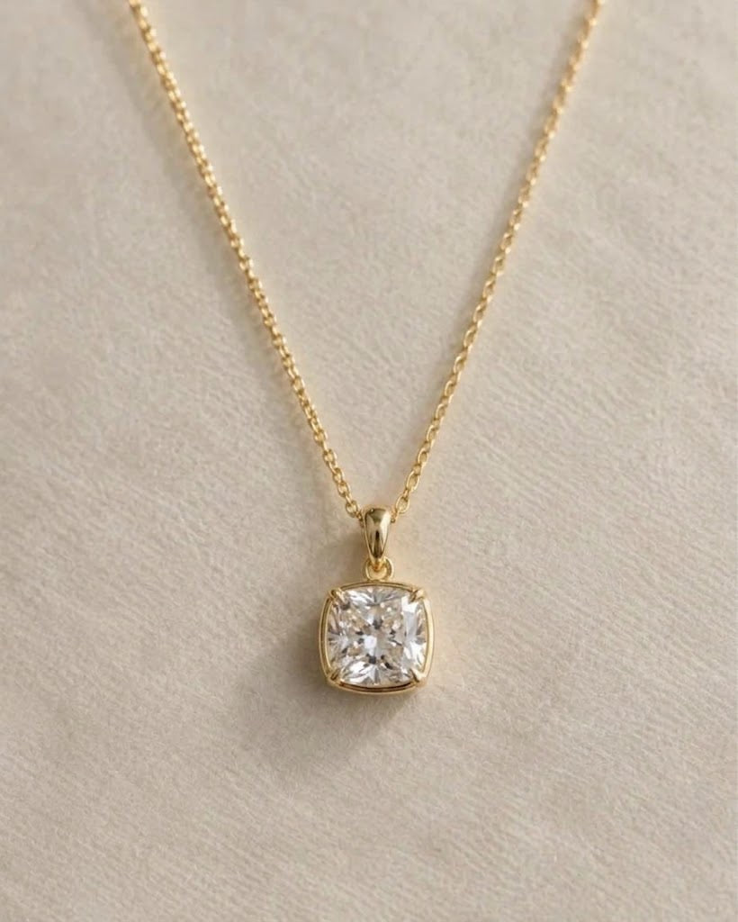 Coast to Coast Pendant, cushion diamond in 14K yellow gold