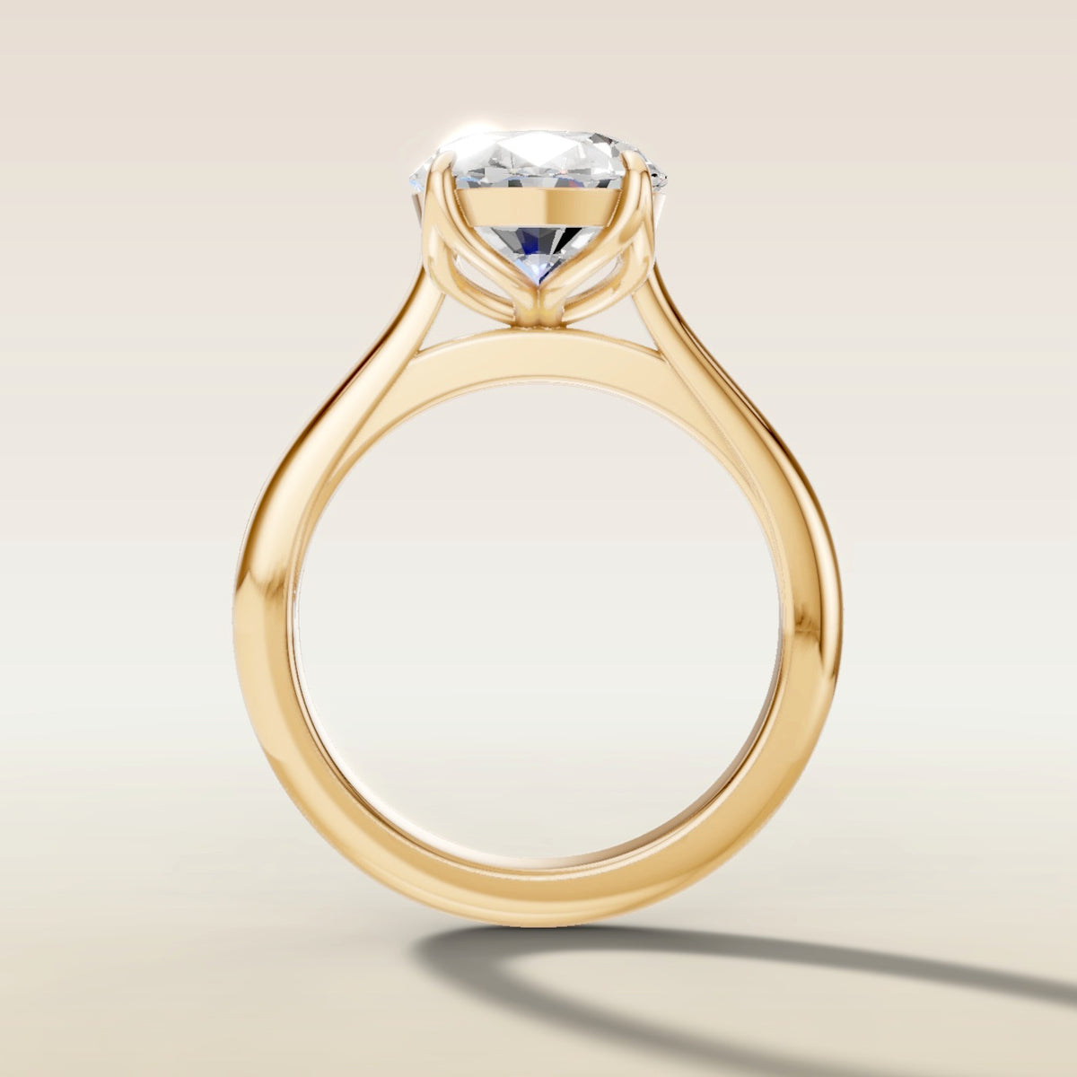 Tulip Classic engagement ring with an oval diamond in yellow gold, front view