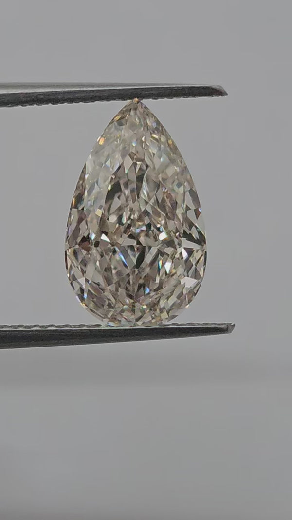 2.54ct Pear Champagne Diamond