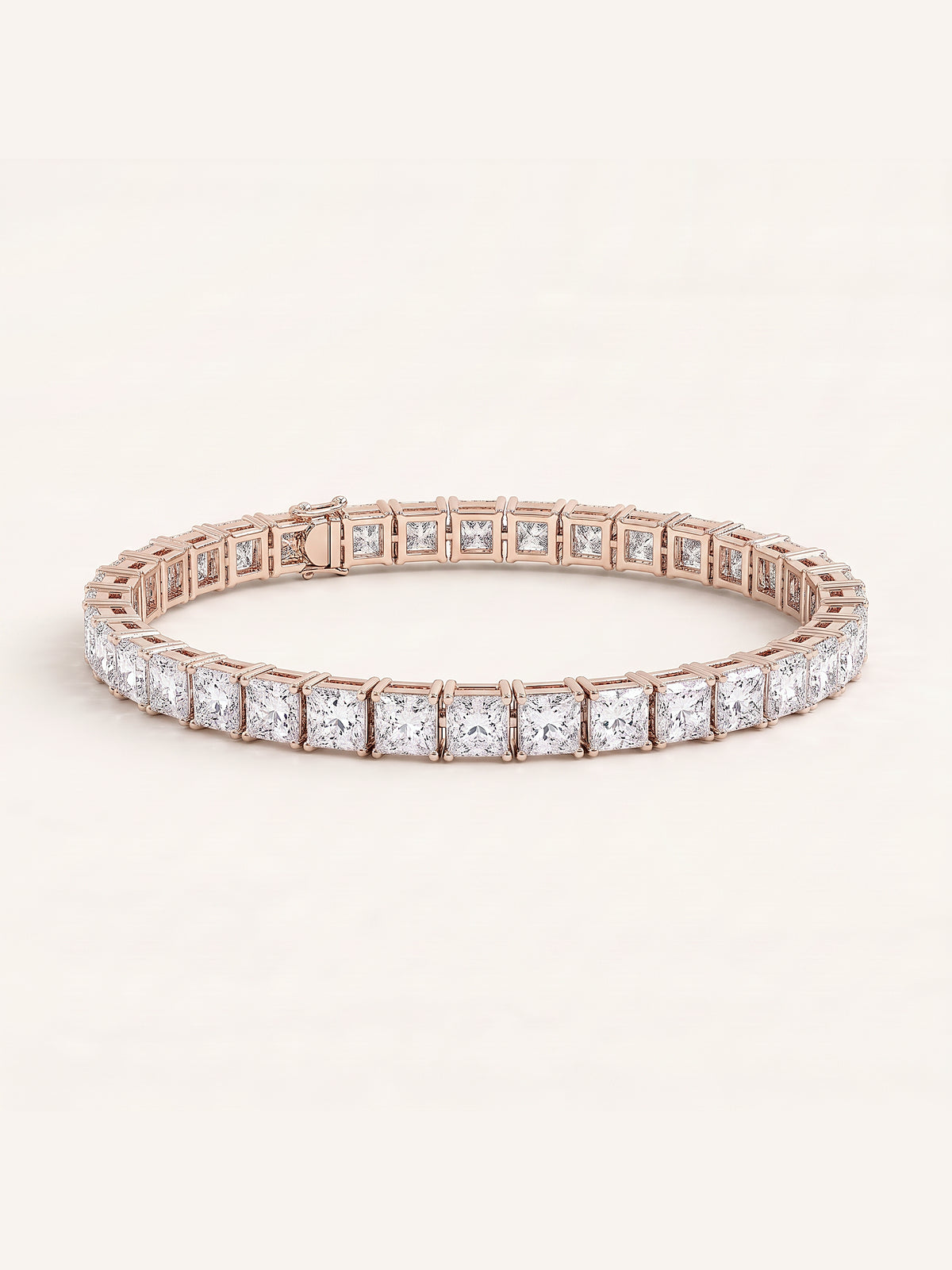 Princess shaped diamond tennis bracelet in 14K rose gold